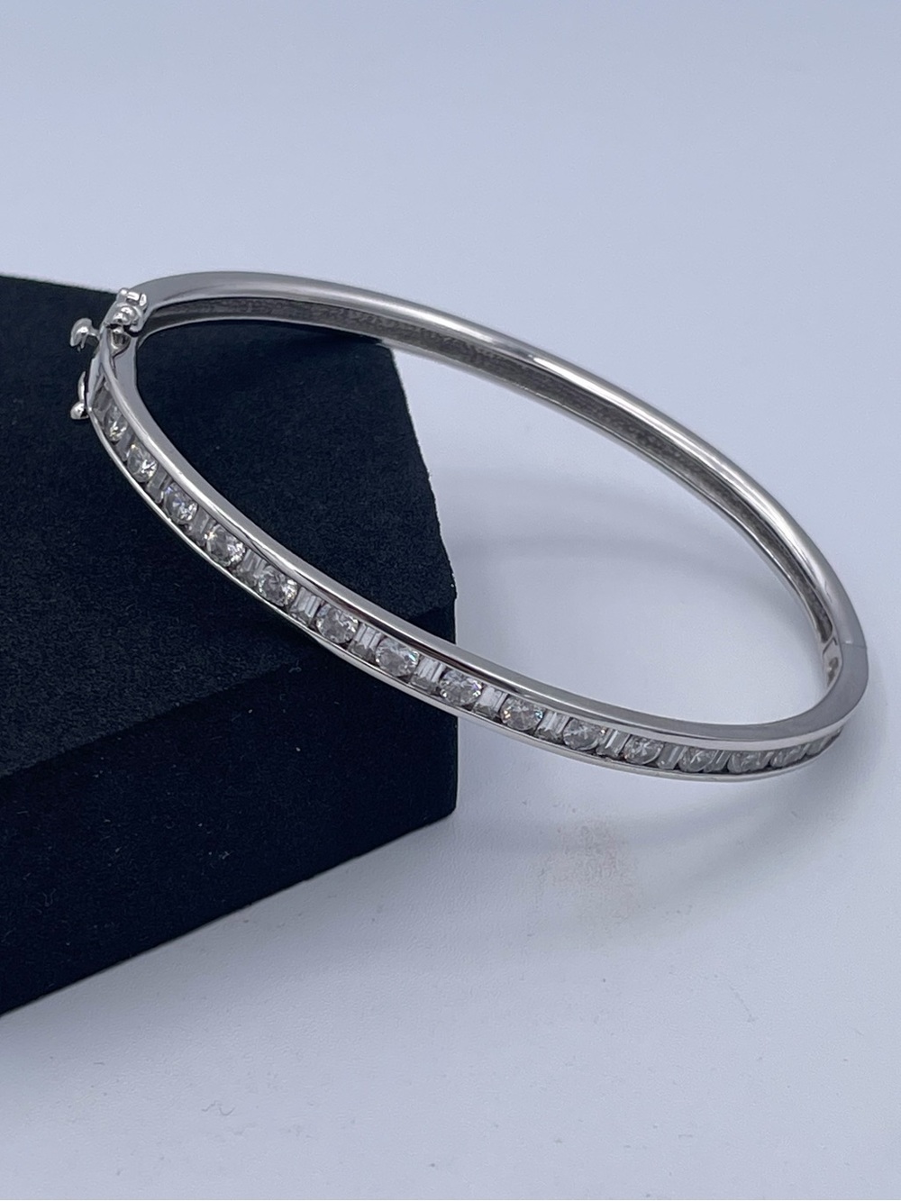 QVC Epiphany Diamonique Sterling Silver CZ Bangle Bracelet Platinum Clad 14.9g